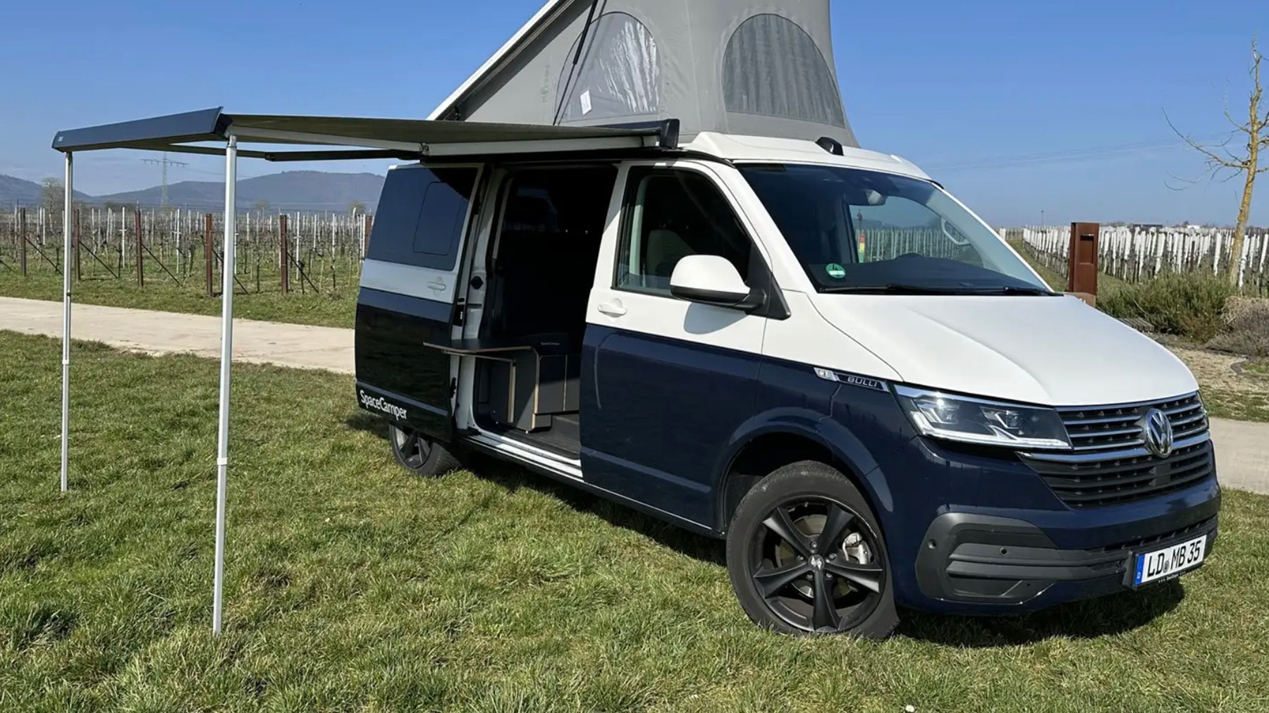 Used car listing: fully equipped VW T6.1 SpaceCamper - AUTO BILD