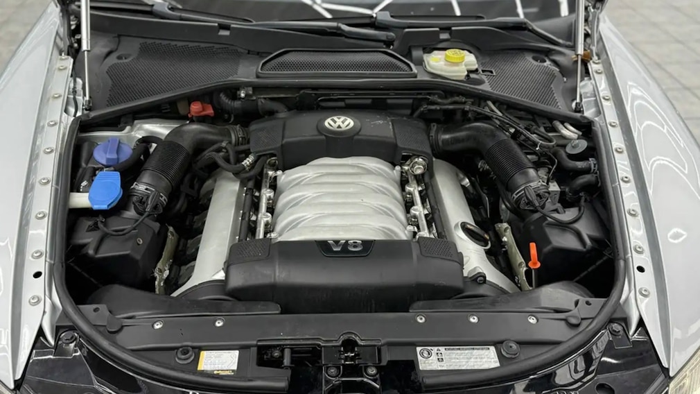 VW Phaeton V8