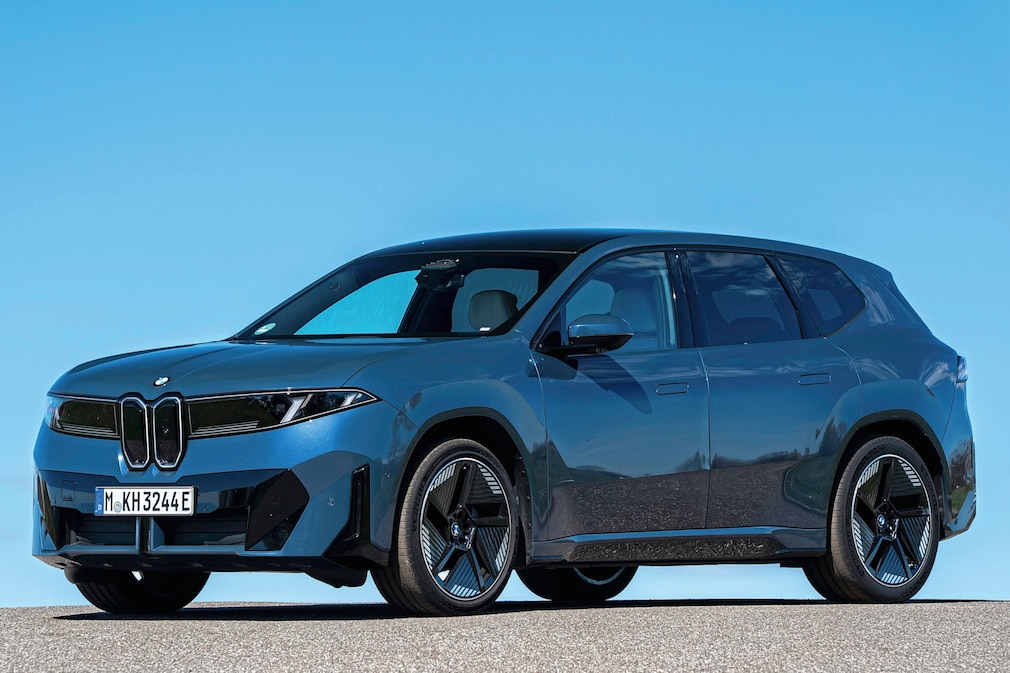 BMW iX3 50 xDrive