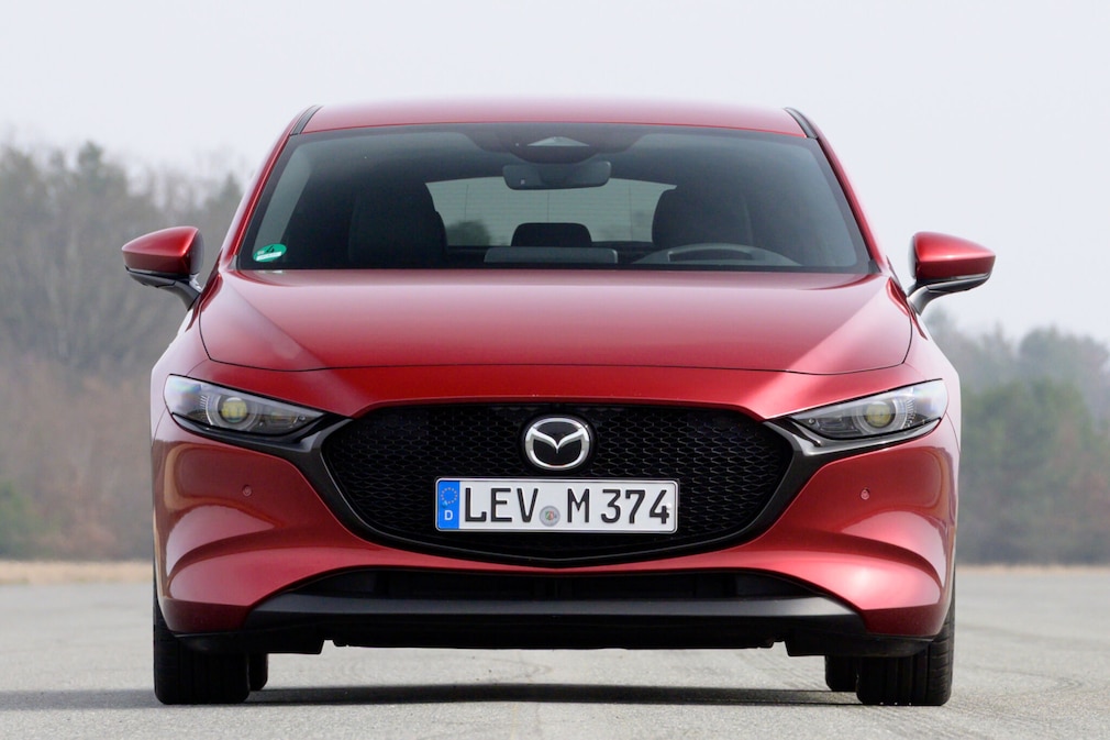 Mazda3 Skyactiv-G 140