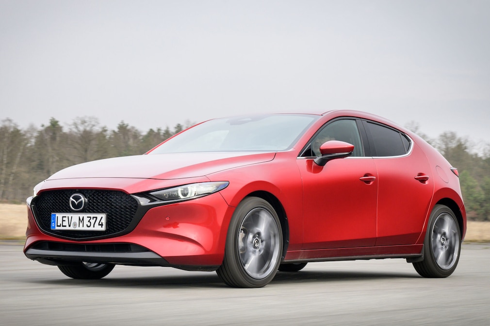 Mazda3 Skyactiv-G 140