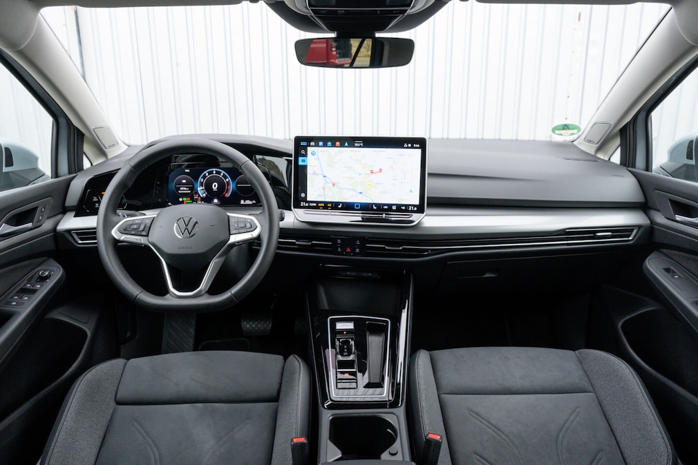 VW Golf 1.5 eTSI