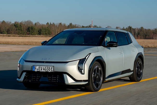 Kia EV4