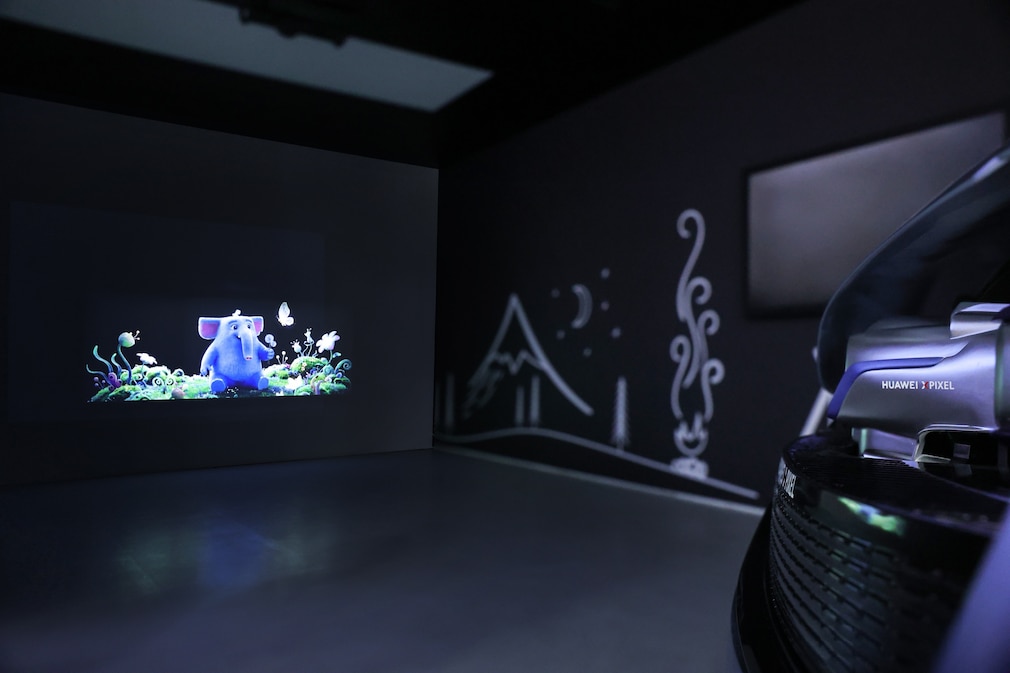 Huawei XPixel Scheinwerfer mit RGB-Projektion Auto-Kino Beamer