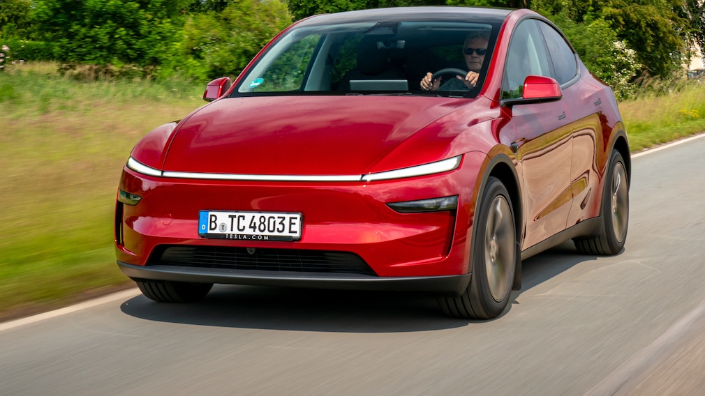 Tesla Model Y Long Range RWD