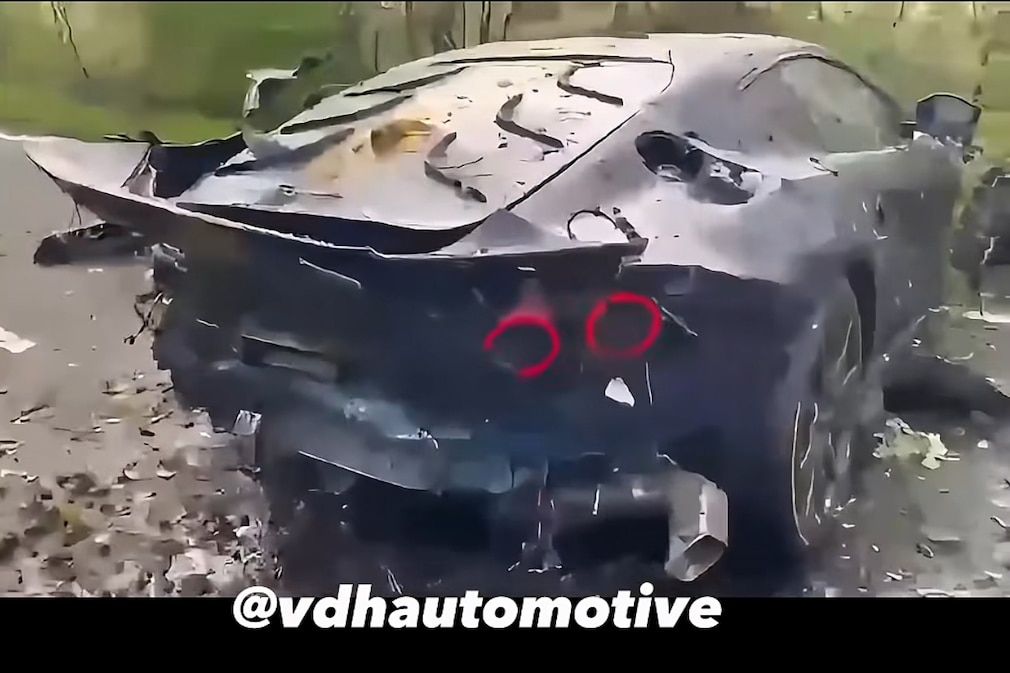 Ferrari 812 Competizione