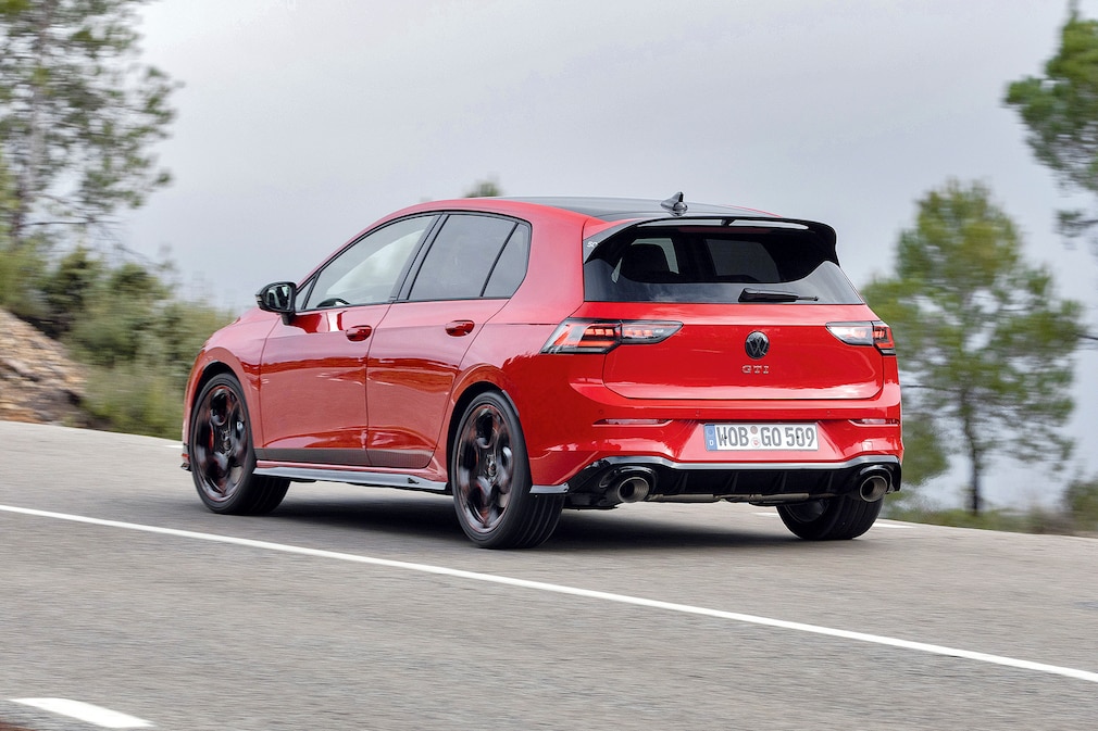VW Golf GTI Edition 50