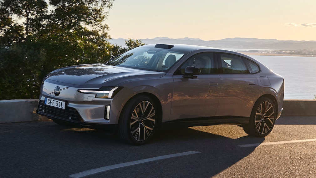 Volvo ES90