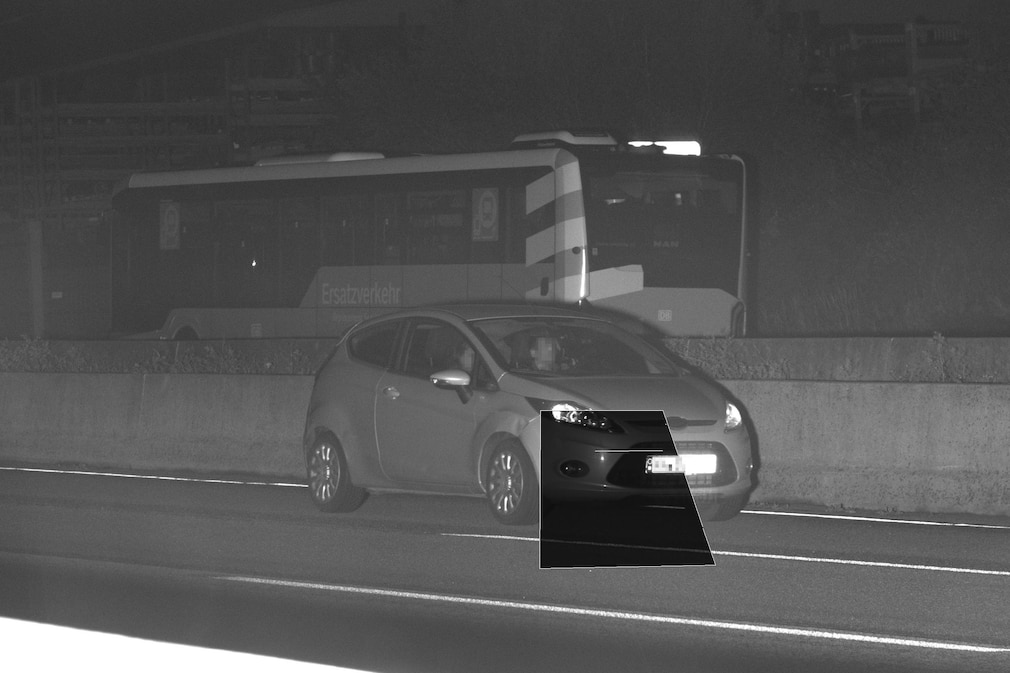 Blitzerfoto Tempokontrolle Bußgeld Verwechslung Pkw mit Lkw