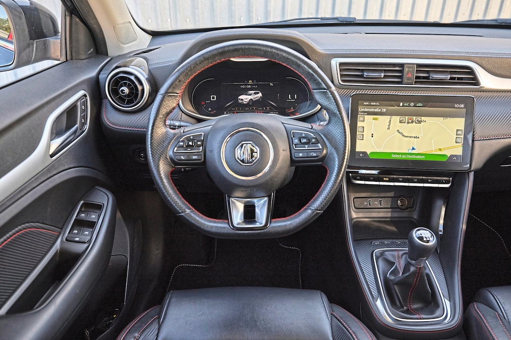 MG ZS
