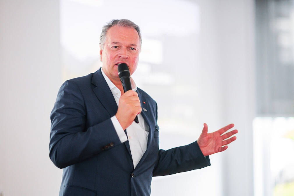 Gastgeber und AvD-Präsident Lutz Leif Linden
