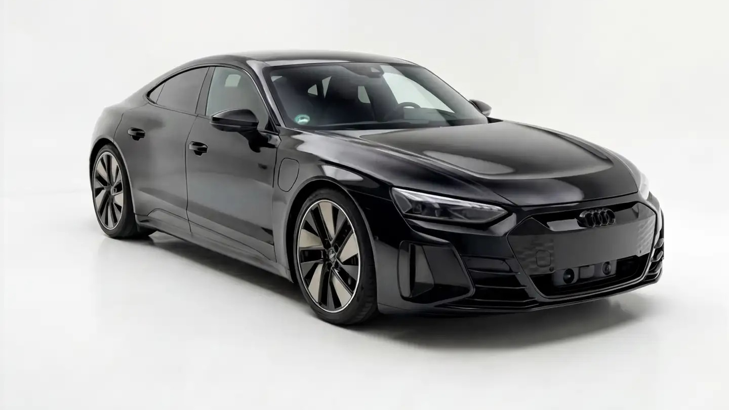 530-PS-Audi-90-000-Euro-unter-Neupreis-kaufen