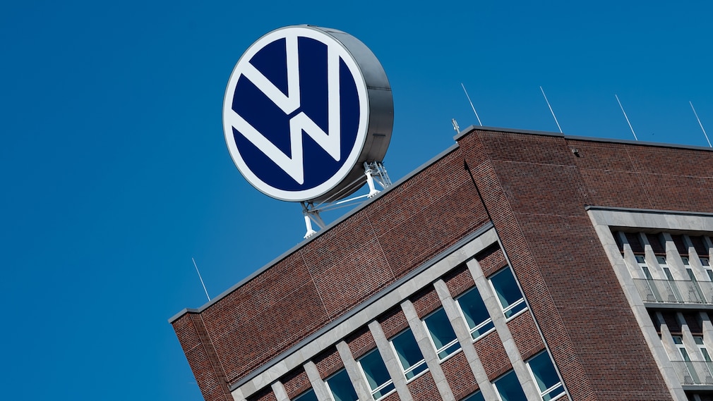 Coronavirus - Produktion VW-Werk Wolfsburg läuft an