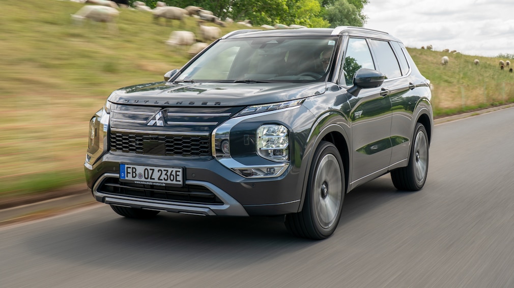 Mitsubishi Outlander 2.4 PHEV 4WD