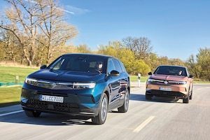 Opel Grandland Electric Long Range Opel Grandland 1.2 Hybrid 145