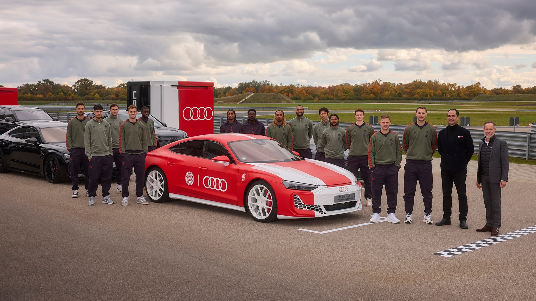 Diese-Autos-fahren-Neuer-Kimmich-Olise-Co-