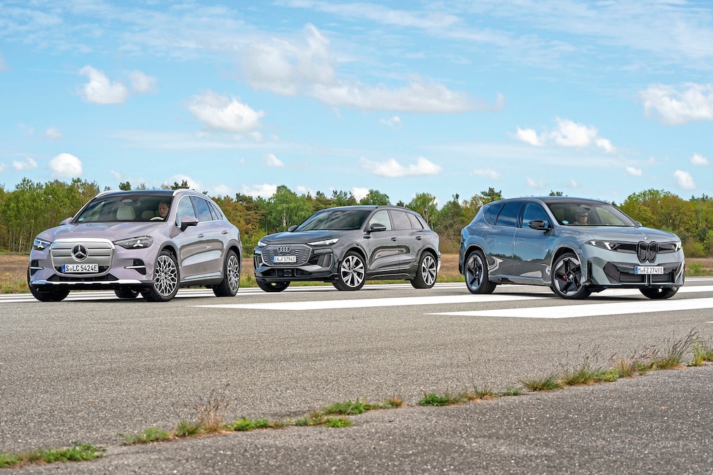Audi Q6 e-tron quattro BMW iX3 50 xDrive Mercedes GLC 400 4Matic EQ