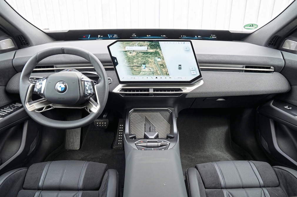 BMW iX3 50 xDrive