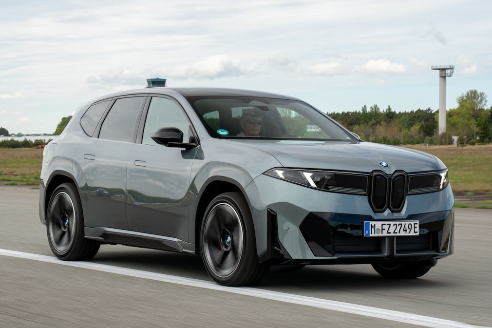 BMW iX3 50 xDrive