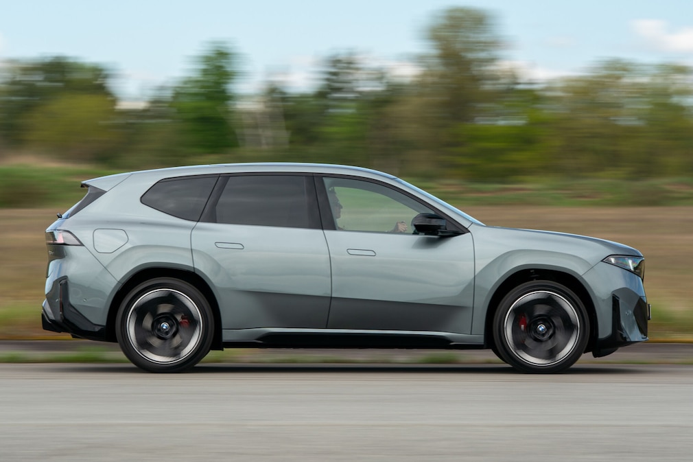 BMW iX3 50 xDrive