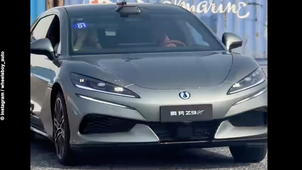 Denza Z9GT