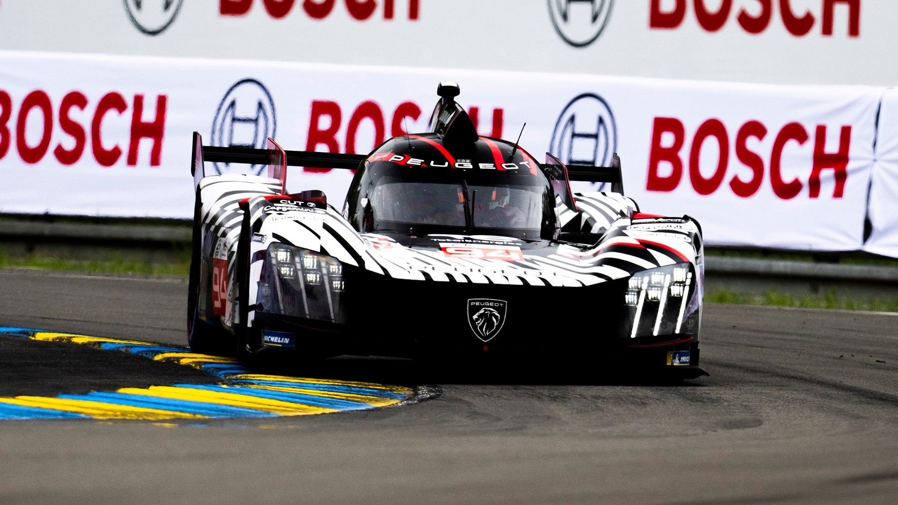 Nach-der-Entt-uschung-von-Le-Mans-Peugeot-setzt-auf-neuen-9X8