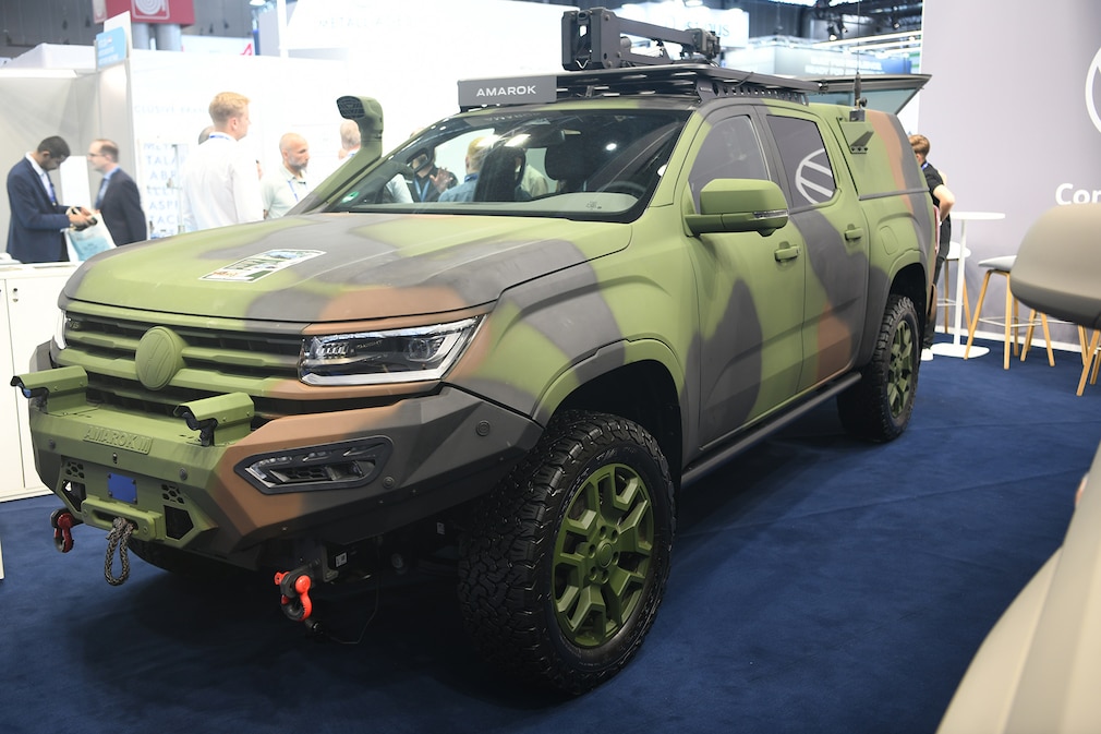 VW Amarok Militär