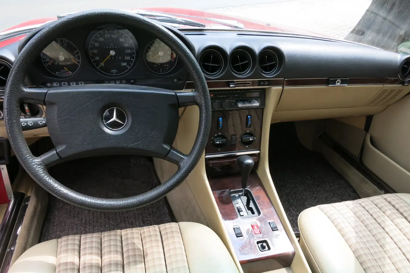 Mercedes-Benz SL 300