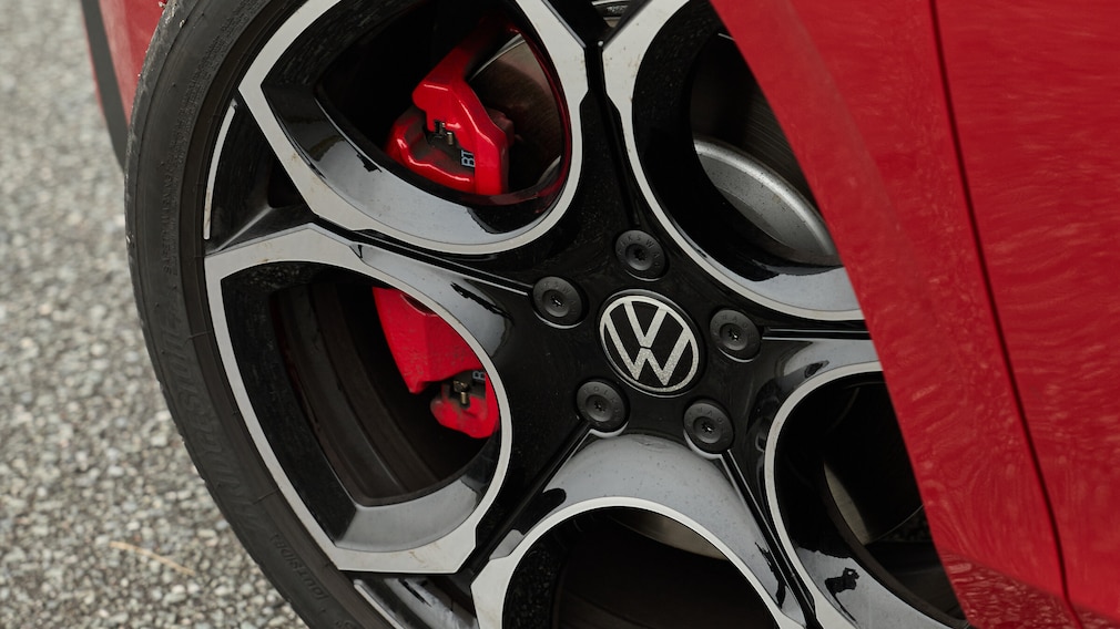 VW Golf GTI 2.0 TSI