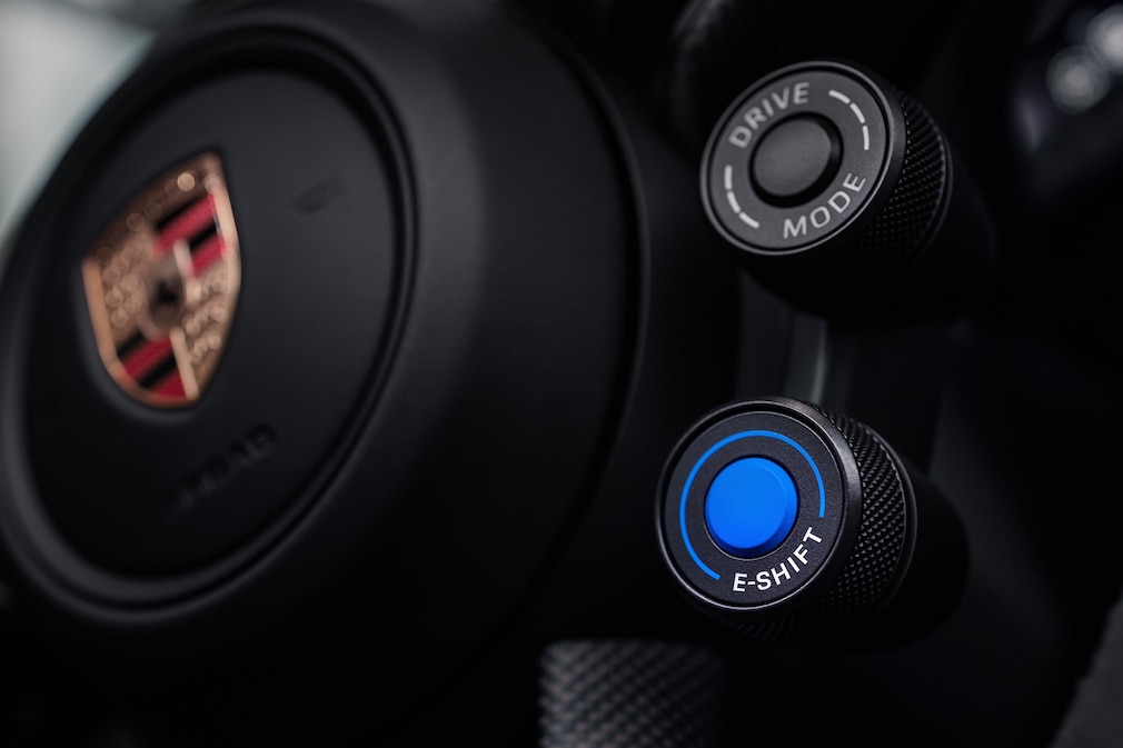 Porsche Taycan GT mit E-Shift