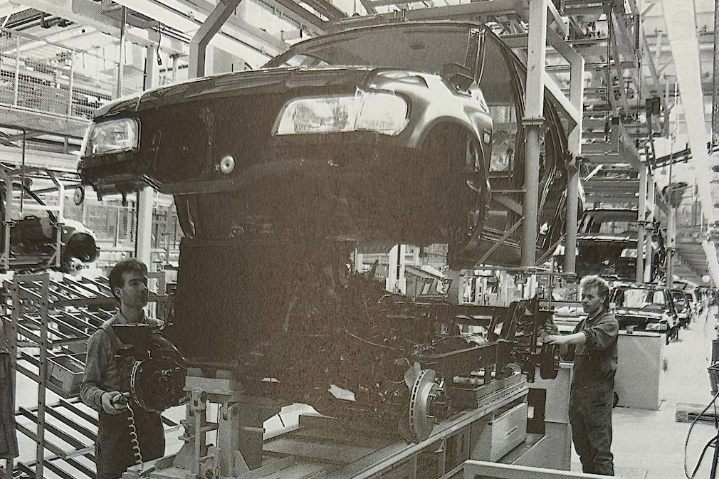 Kia Sportage 1 in der Produktion bei Karmann