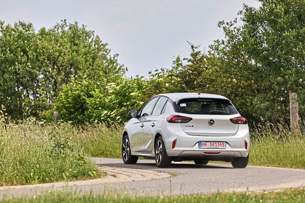 Opel Corsa-E (2023)