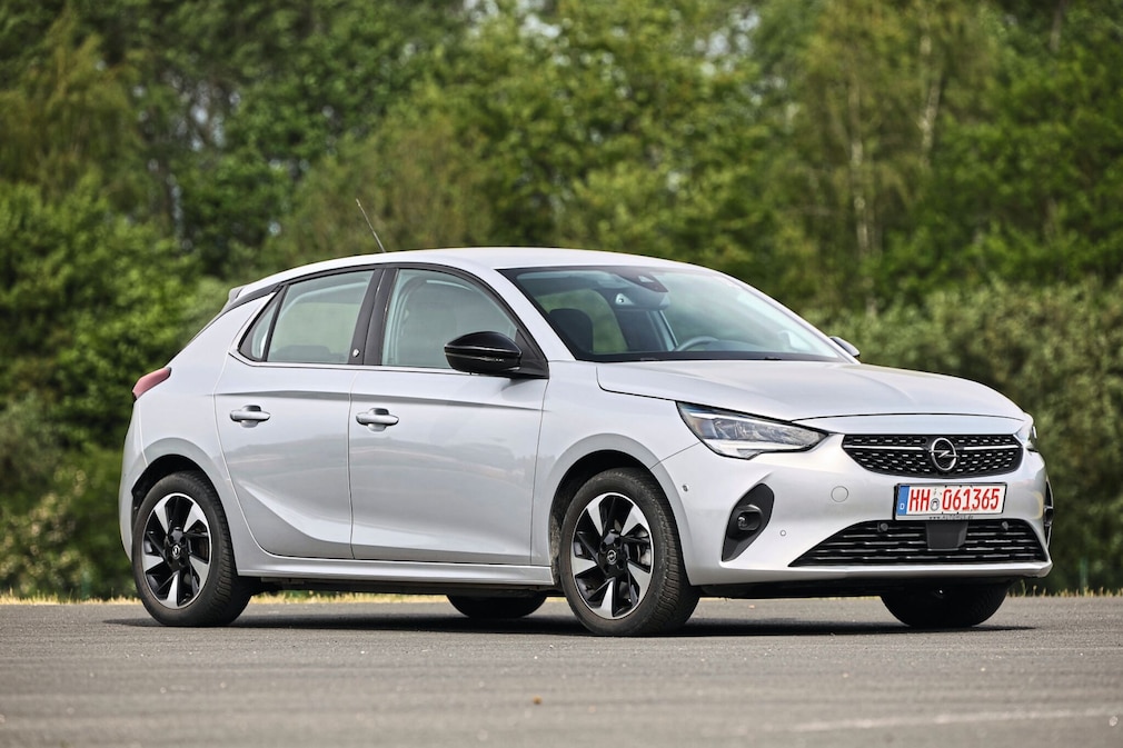 Opel Corsa-E (2023)