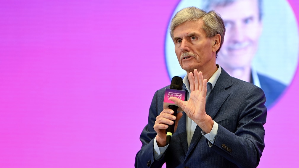 Messe Auto Shanghai 2025 - Ferdinand Dudenhöffer