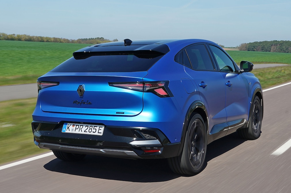 Renault Rafale Hyper Hybrid 4x4 300