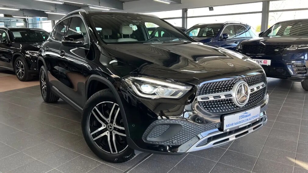 Mercedes-Benz GLA 180