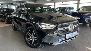 Mercedes-Benz GLA 180