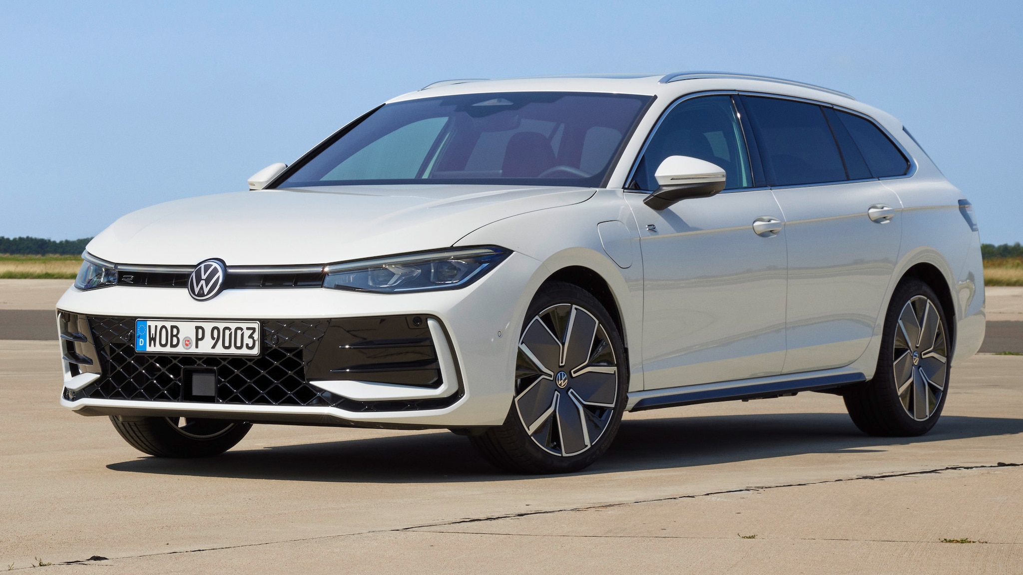 VW-Passat-R-Line-eHybrid-ab-649-Euro-abonnieren