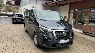 Nissan NV300