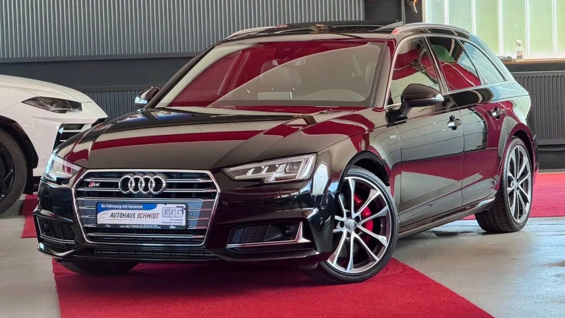 Traum-Kombi-von-Audi-mit-V6-und-fast-40-000-Euro-Wertverlust