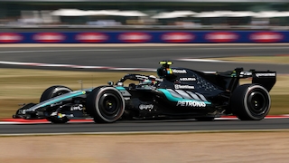Mercedes darf nach Batterie-Wahn im Sprintrennen jubeln
