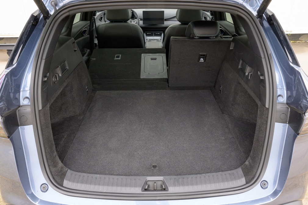 BYD Seal 6 DM-i Touring