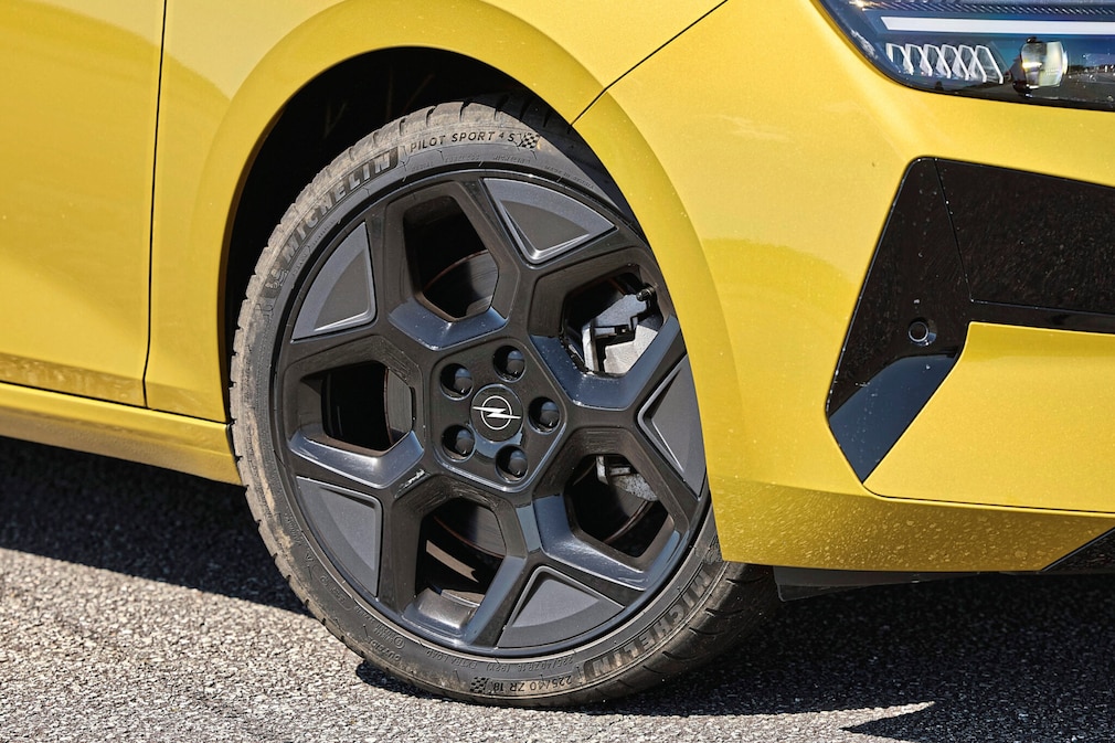 Opel Astra Plug-in-Hybrid