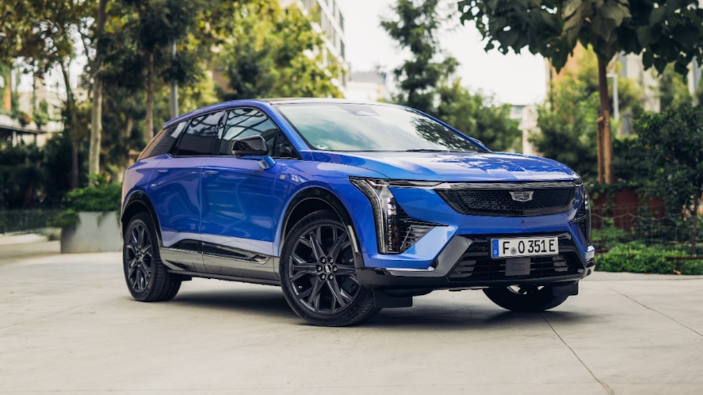 Cadillac greift Tesla an  jetzt mit Mega-Rabatt
