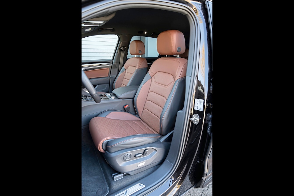 VW Touareg 3.0 TDI 4Motion Final Edition