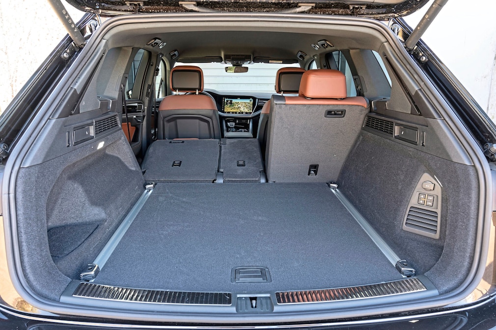 VW Touareg 3.0 TDI 4Motion Final Edition