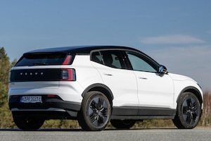 Volvo EX30 Cross Country P8 AWD