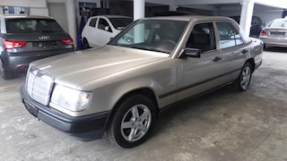 Mercedes-Benz E200 (W 124)