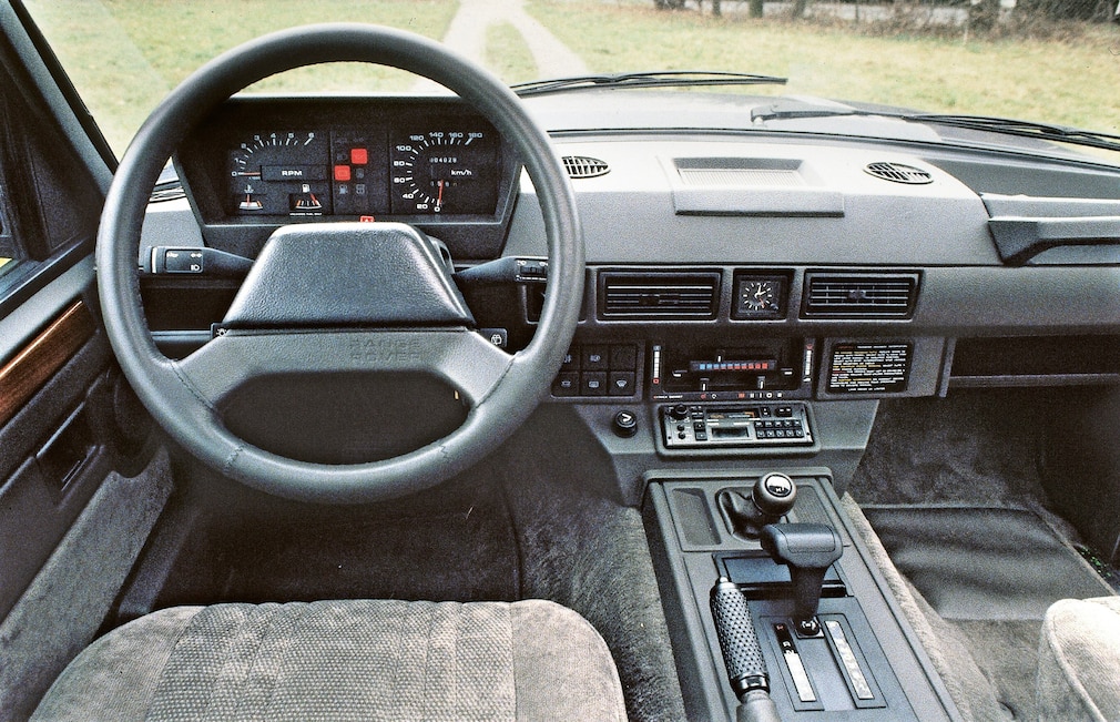 Originaler Range Rover 3.9i, Cockpit