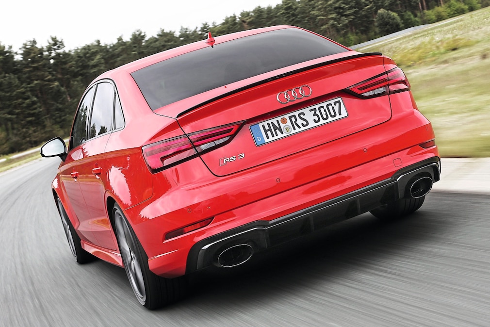 Audi RS3 2.5 TFSI quattro